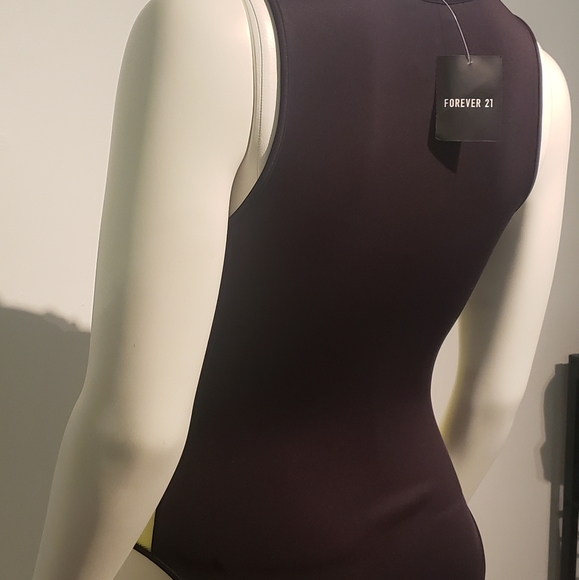 💚Forever 21 Bodysuit - Picture 4 of 5